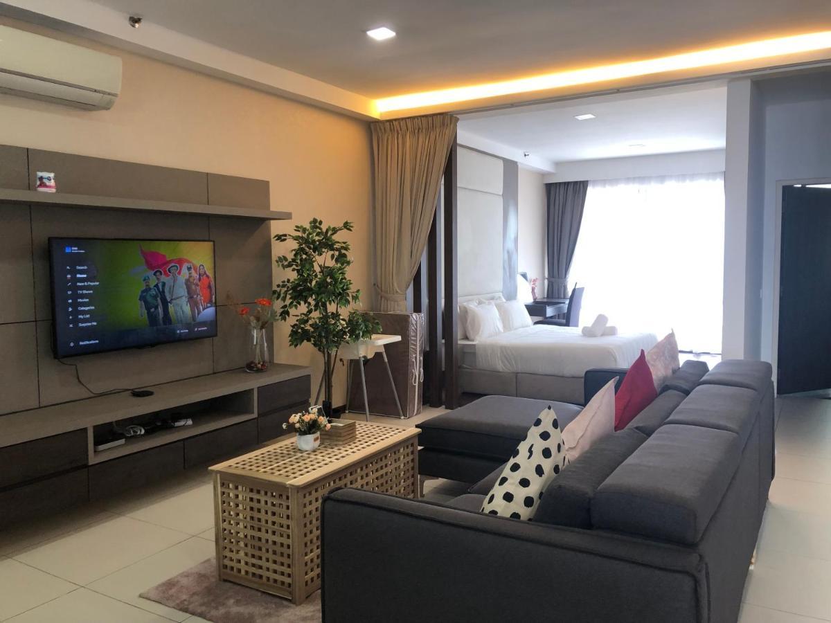 Seaview Water Purify Cozy Comfortable For Short & Long Stay In The Landmark By Katana จอร์จทาวน์ ภายนอก รูปภาพ